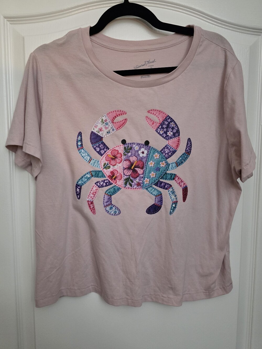 NWOT Universal Thred Patchwork Crab Graphic Crop Tee